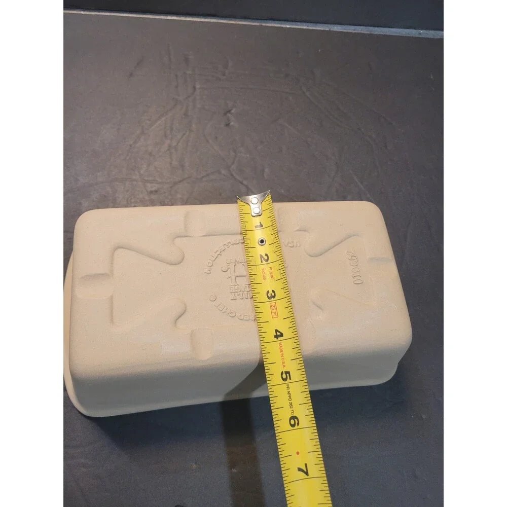 The Pampered Chef Family Heritage Stoneware Loaf Pan Bread Meatloaf 010602 USA